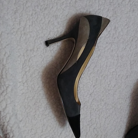 Audrey Brooke multicolored suede heels! - Picture 3 of 4